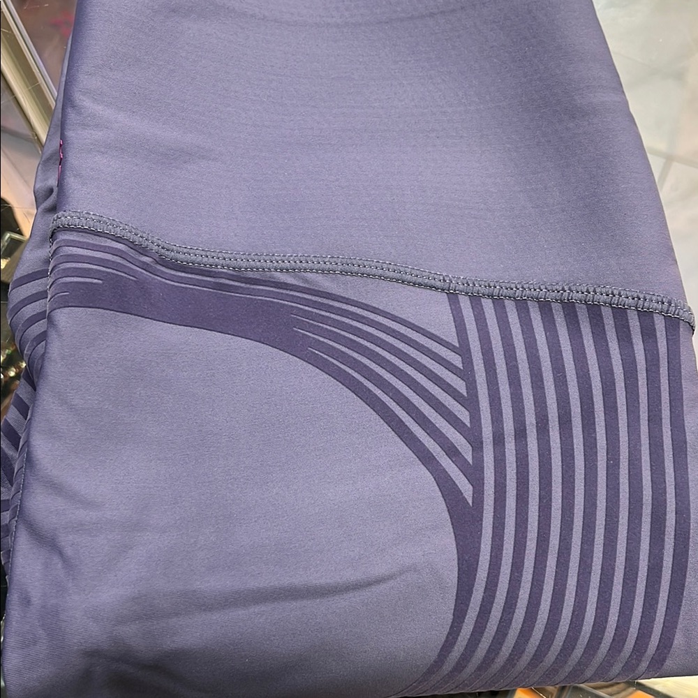 FANKA Body Sculpt Leggings (Reversible Wear) - Picture 8 of 14